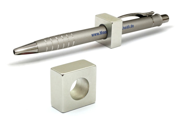 Magnetic Pen Holder, 20 x 20 x 10 mm, with 11 mm Hole, Nickel Plated